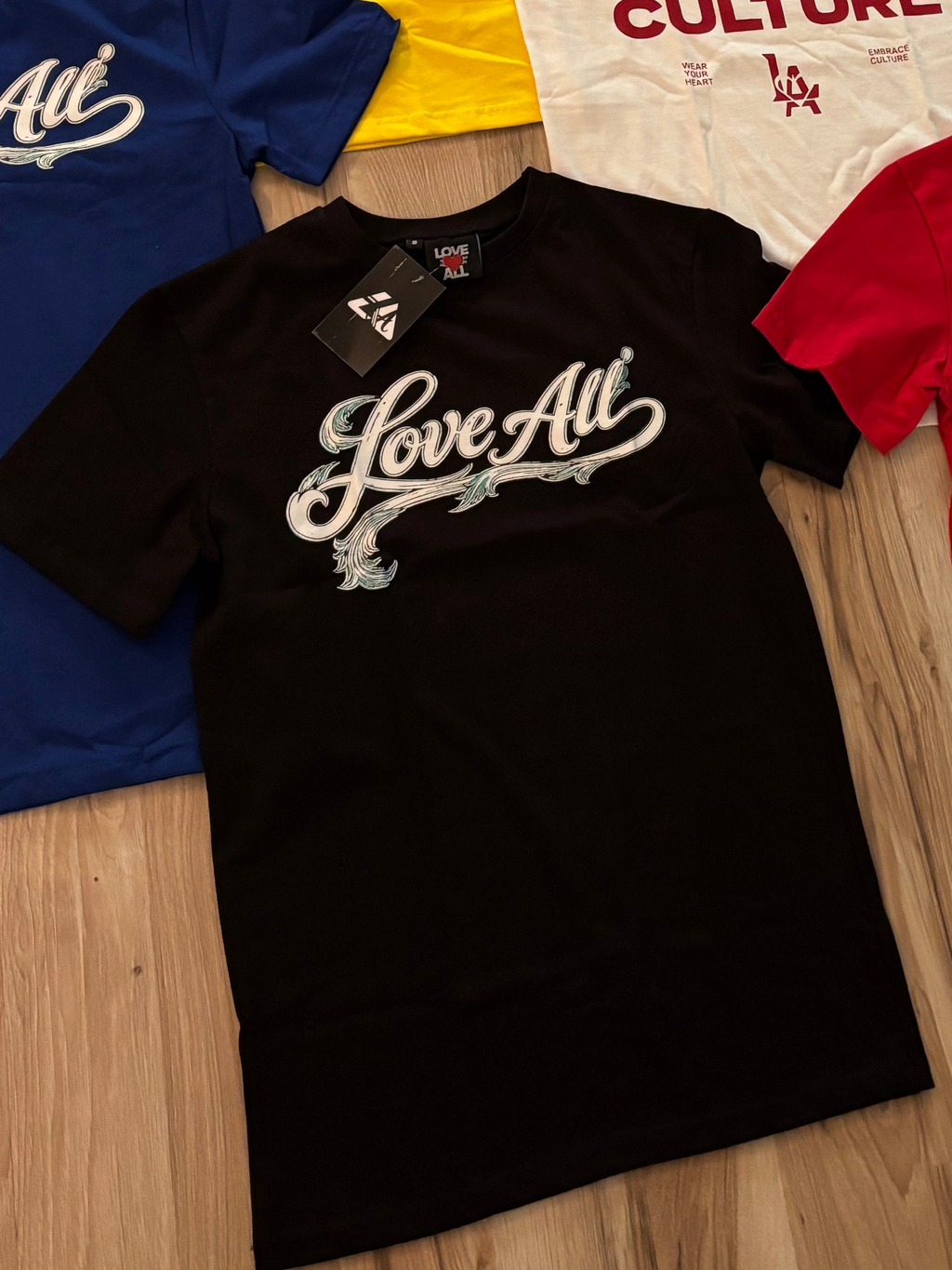 BLACK “Nature Love” T-Shirt